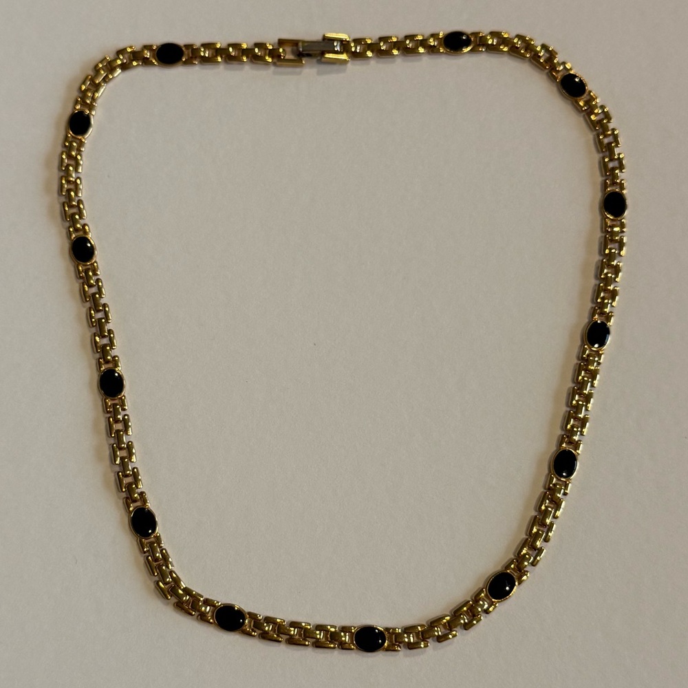 Vintage Avon “Classic Mesh” Necklace